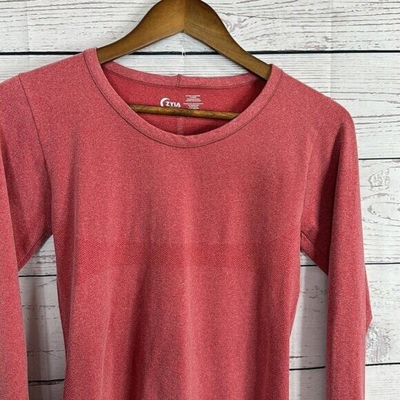 Zyia Performance Tee Shirt Womens Small Red Heathered Thumb Holes Compression - Picture 2 of 9